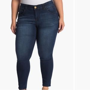 Democracy AB Tech Skinny Ankle Jeans